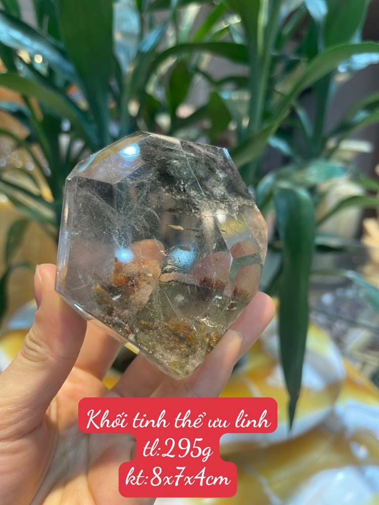 Khối Tinh Thể Thạch Anh Ưu Linh 295g