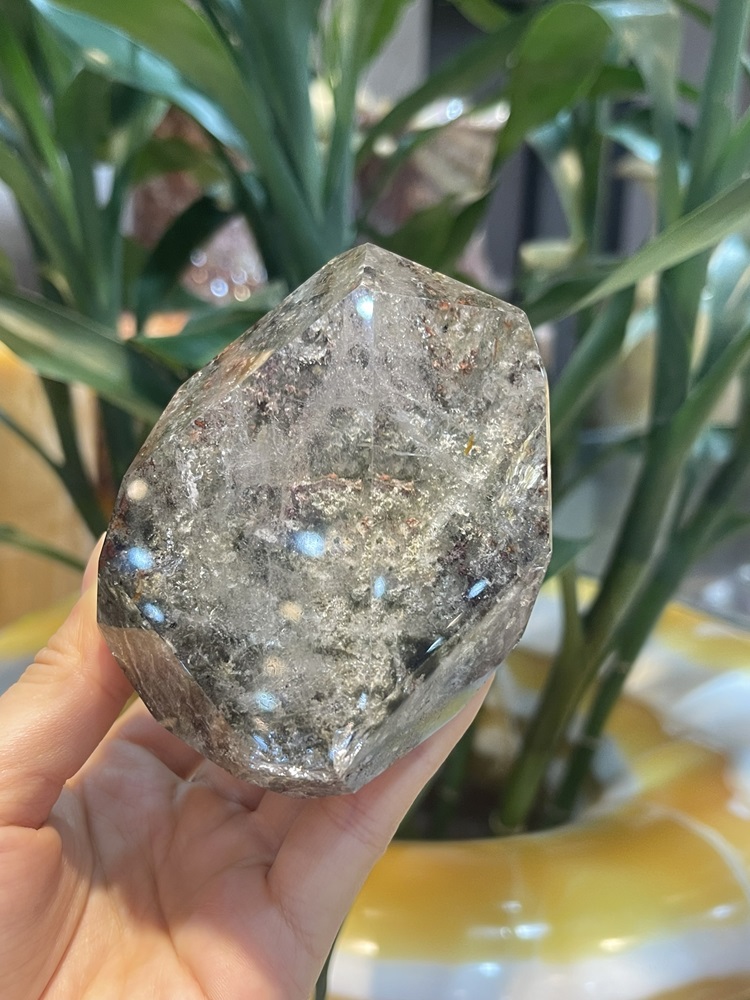 Khối Tinh Thể Thạch Anh Ưu Linh