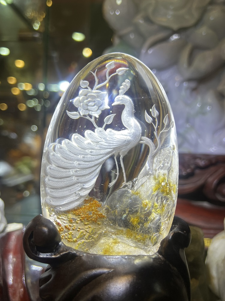 Khổng Tước Phú Duyên Thạch Anh Bao Thể