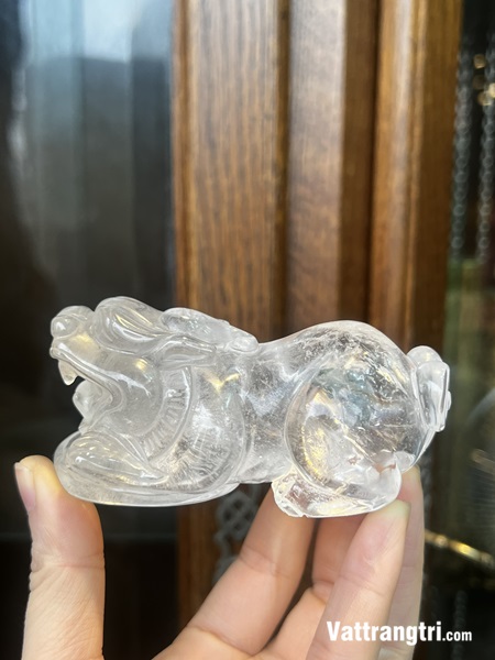 Linh Vật Cụ Tỳ Hưu Thạch Anh Trắng 9cm