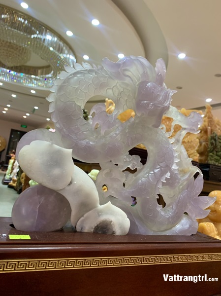 Linh vật Nhất long ngọc quý fluorite tím 36cm