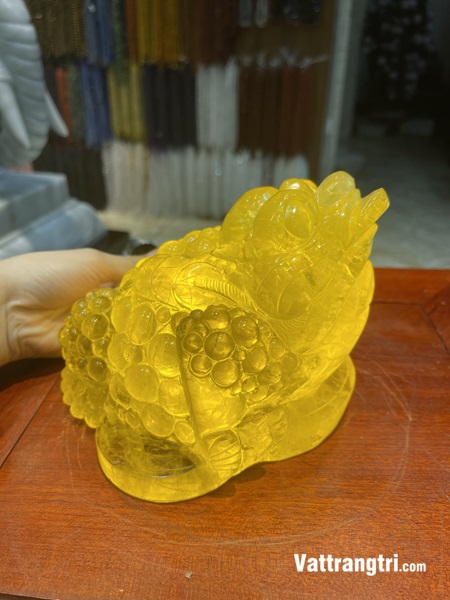 Linh vật Thiềm thừ đá quý thạch anh vàng vip 19cm