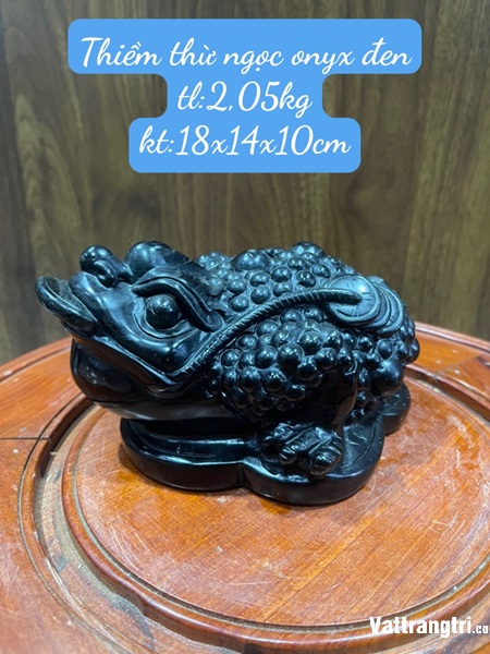 Linh Vật Thiềm thừ ngọc onyx đen 18cm