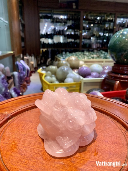 Linh vật Thiềm thừ thạch anh hồng 10cm