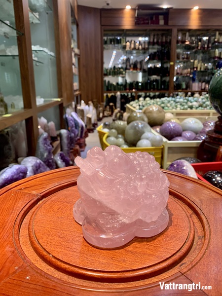 Linh vật Thiềm thừ thạch anh hồng 13cm