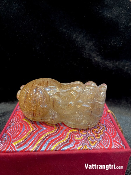 Linh vật Tỳ hưu đá quý thạch anh tóc 8cm L2