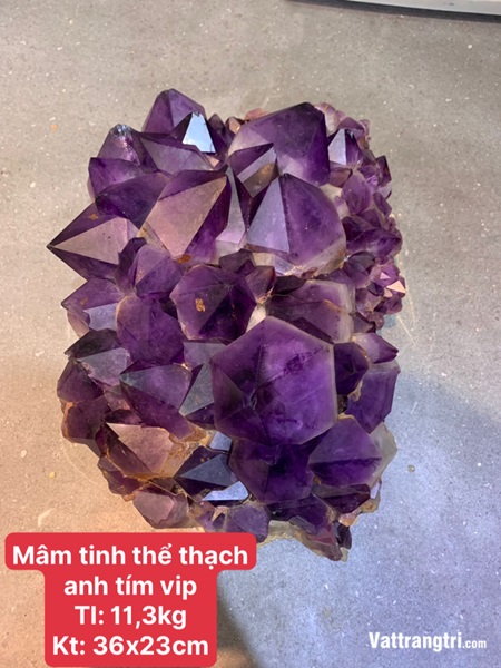 Mâm hoa tinh thể thạch anh tím vip 36cm