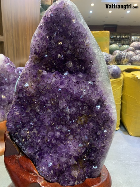 Mầm tinh thể thạch anh tím 40cm