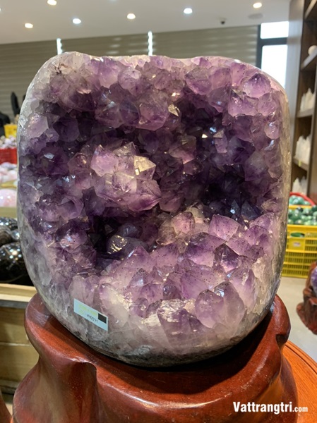 Mầm tinh thể thạch anh tím mã não vip 36cm