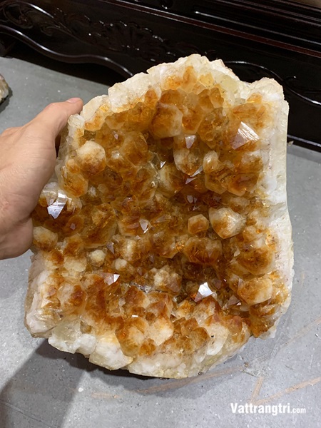 Mầm tinh thể thạch anh vàng vip 30cm