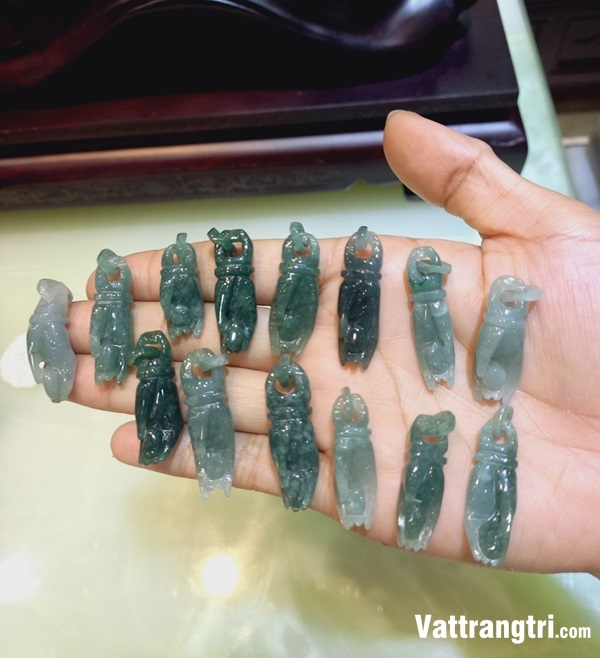 Mặt Bàn tay Phật Ngọc phỉ thuý 32mm