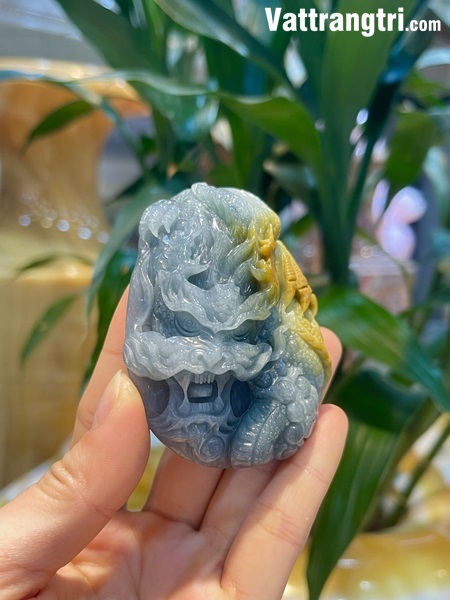 Mặt chạm khắc đầu Rồng Ngọc Phỉ Thuý lam dầu 75mm