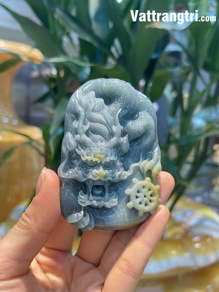 Mặt chạm khắc Rồng Ngọc Phỉ thuý lam dầu 85mm