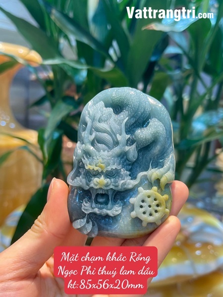 Mặt chạm khắc Rồng Ngọc Phỉ thuý lam dầu 85mm