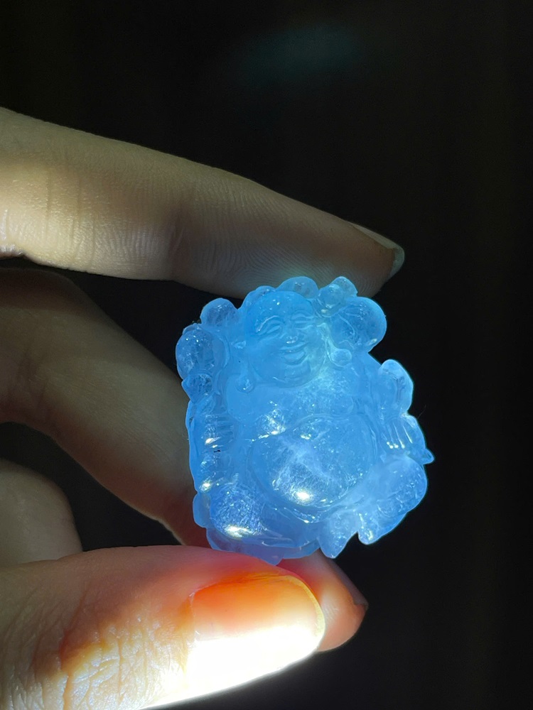 Mặt dây chuyền chạm di lặc Ngọc Aquamarine
