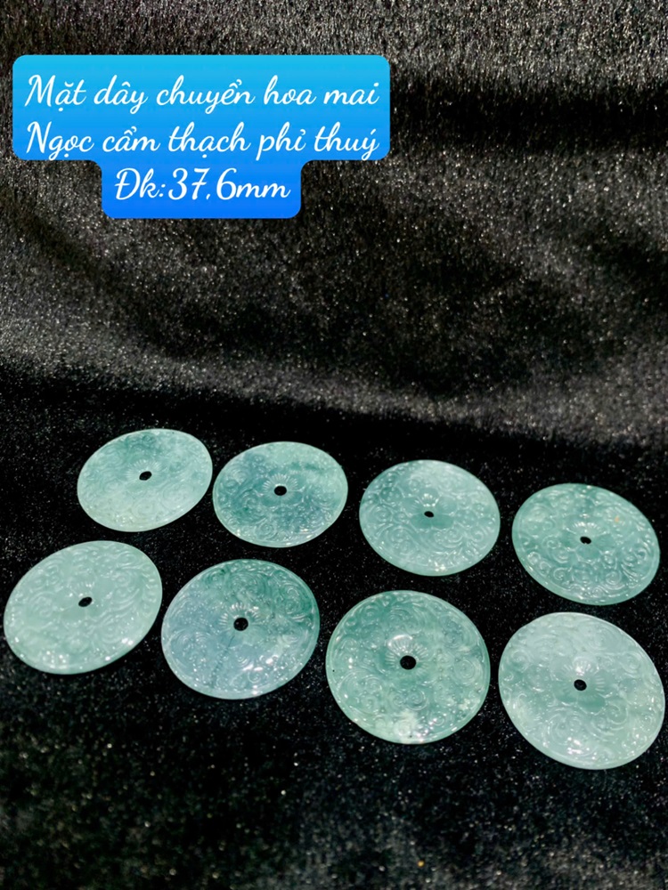 Mặt Dây Chuyền Hoa Mai Ngọc Cẩm Thạch Phỉ Thuý 37,6mm