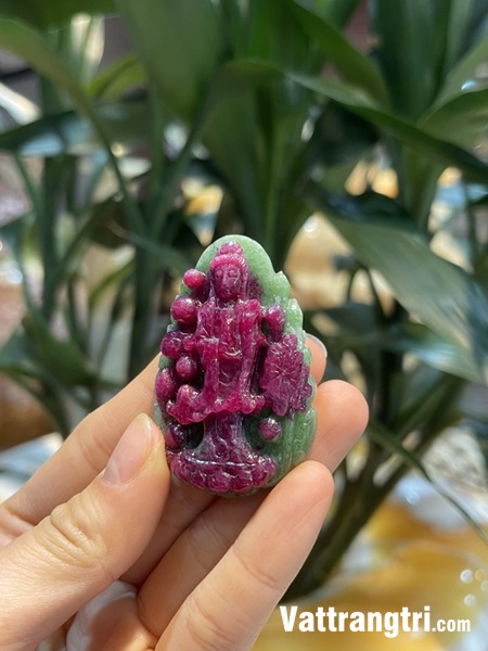 Mặt dây chuyền phật bà quan âm ngọc ruby vip