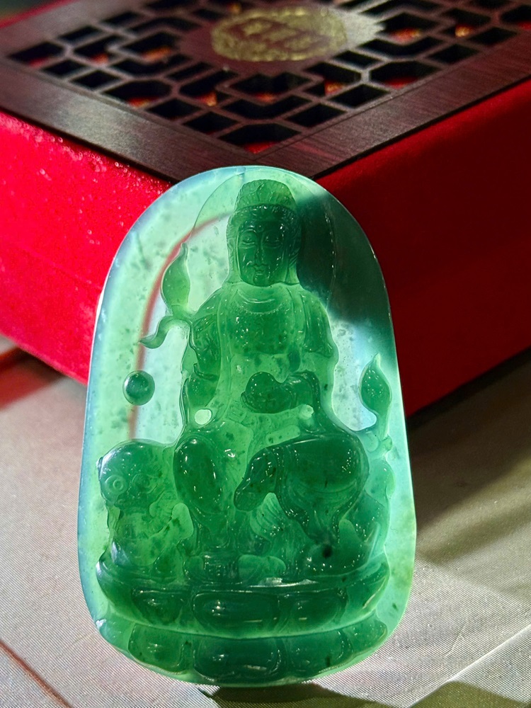 Mặt Dây Phật Phổ Hiền Bồ Tát Ngọc Phỉ Thuý