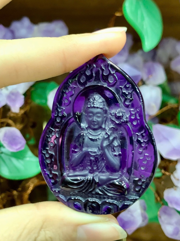 Mặt Dây Phổ Hiền Bồ Tát Thạch Anh Tím 53,32x40,1mm