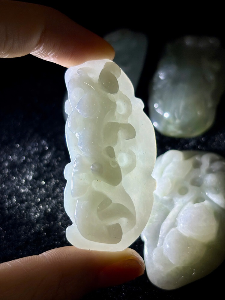 Mặt Dây Phú Quý Ngọc Phỉ Thuý