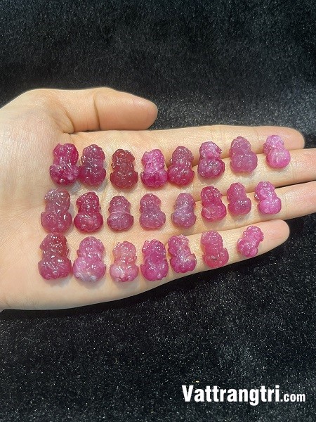 Mặt nhẫn - dây chuyền Khắc Tỳ Hưu tài lộc ngọc ruby vip