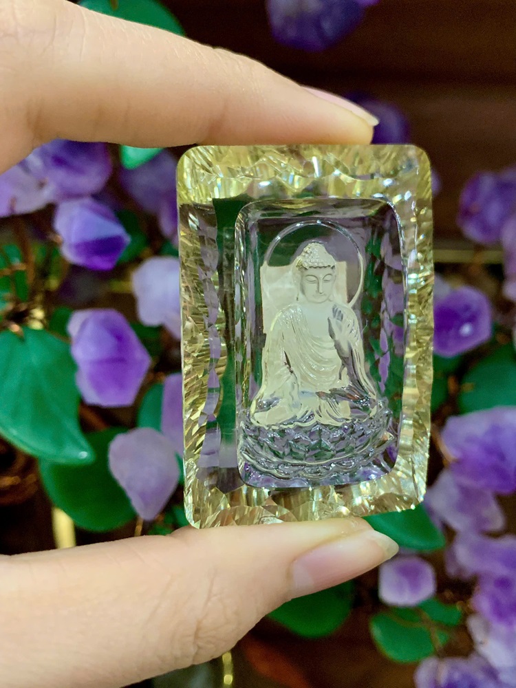 Mặt Phật Thích Ca Mâu Ni Thạch Anh Vàng 49,19x33,16mm