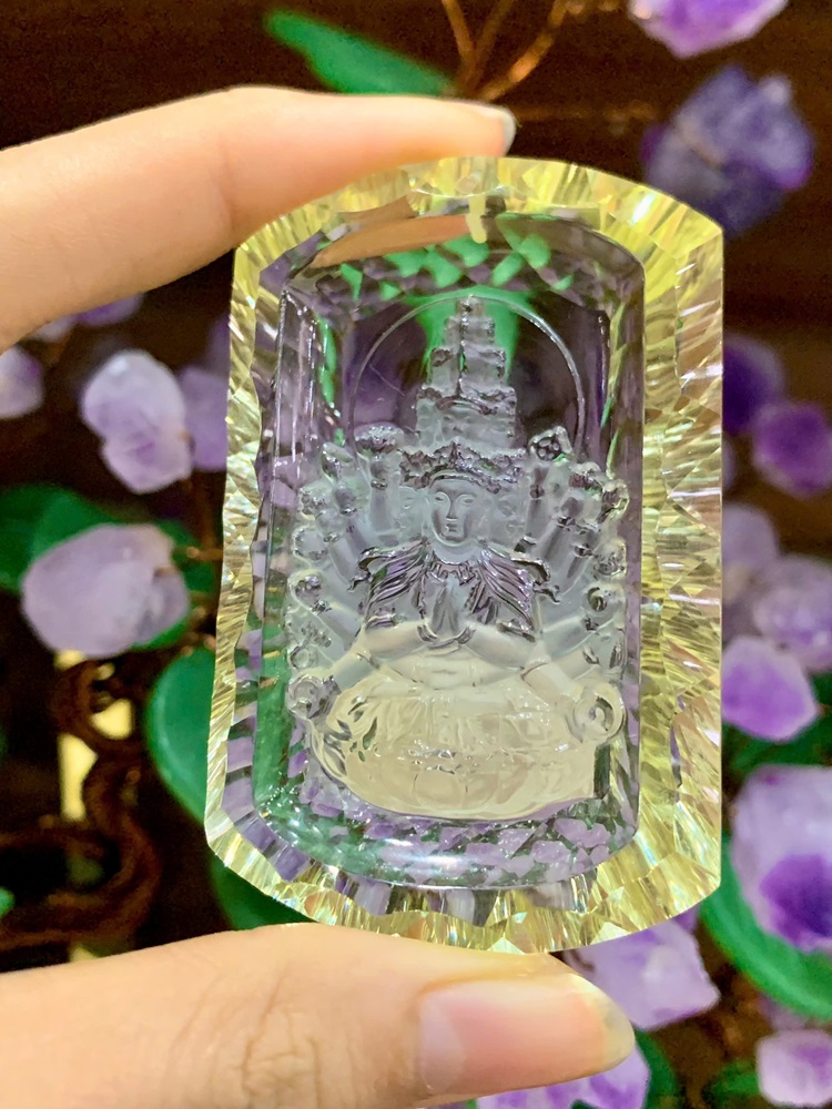 Mặt Phật Thiên Thủ Thiên Nhãn Thạch Anh Vàng 63,7x41,6mm