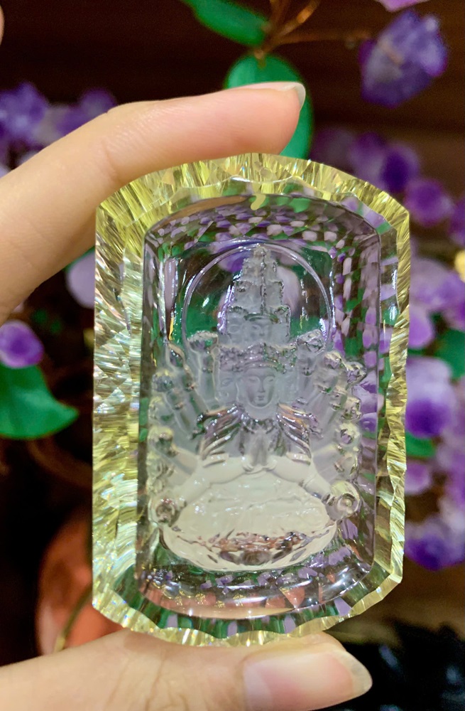 Mặt Phật Thiên Thủ Thiên Nhãn Thạch Anh Vàng 63,7x41,6mm