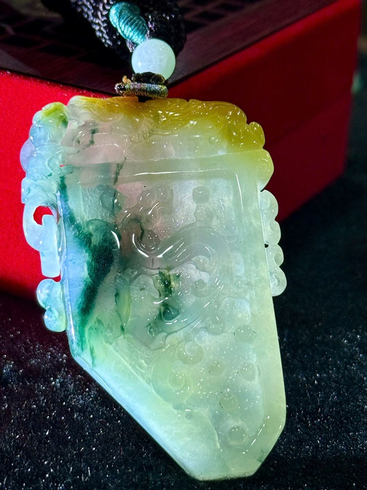 Mặt Vô Sự Bài Ngọc Phỉ Thuý (Kèm giấy kiểm định)