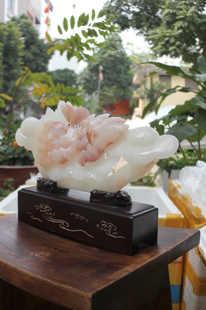 Mẫu Đơn Như Ý Ngọc Onyx 43 x 29cm