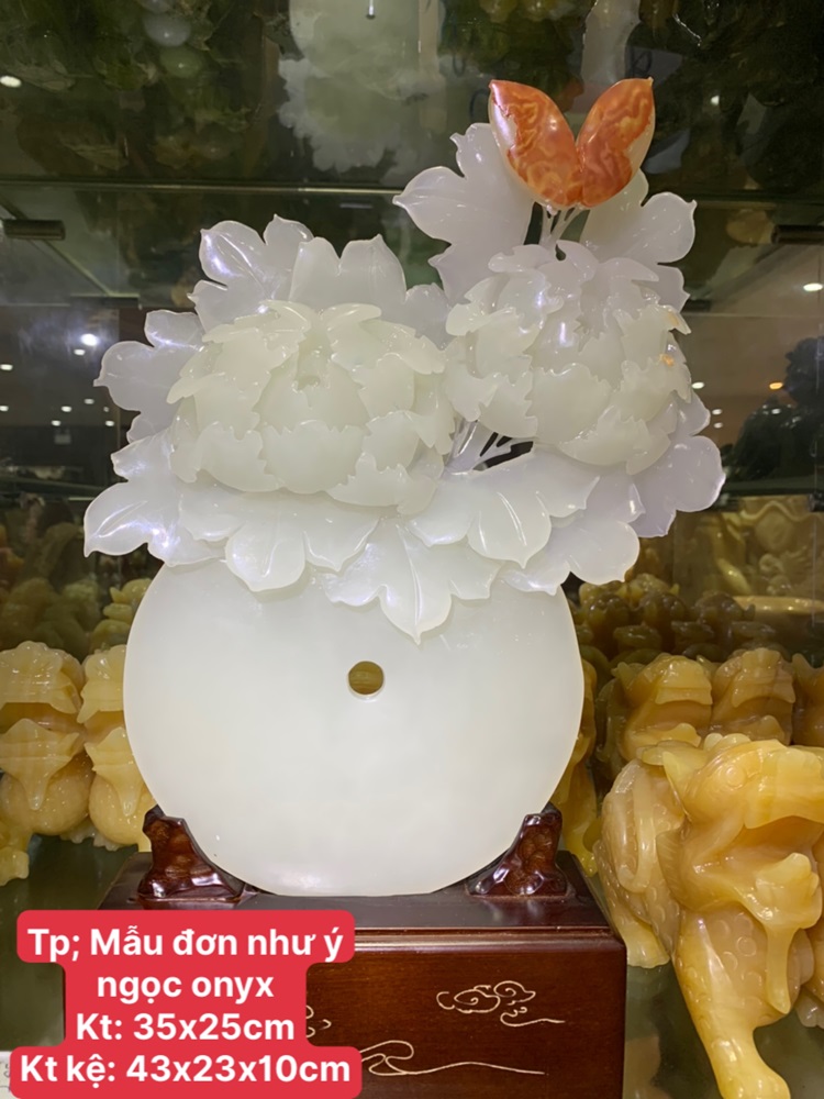 Mẫu đơn như ý ngọc onyx