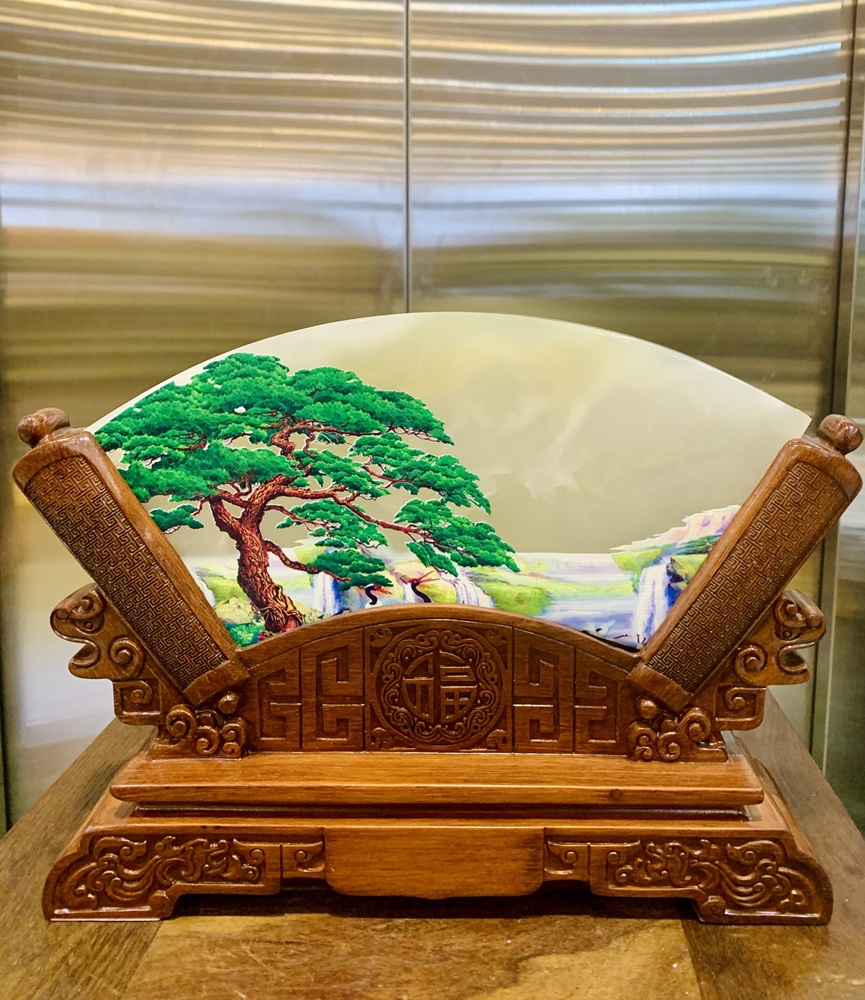 Mẫu Quạt Ngọc Onyx