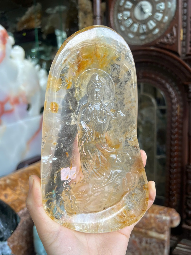 Mẹ Hiền Quán Thế Âm Thạch anh bao thể ưu linh