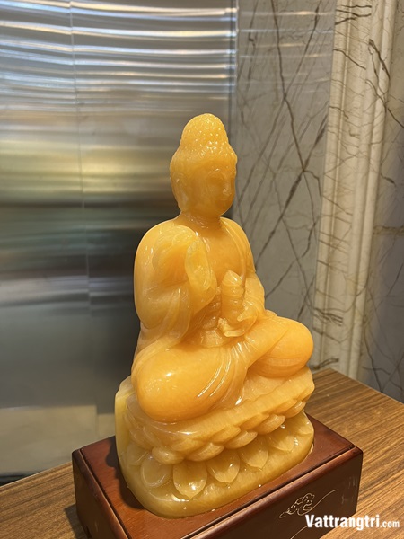 Ngài Thích Ca Mâu Ni Phật Ngọc hoàng long 36cm