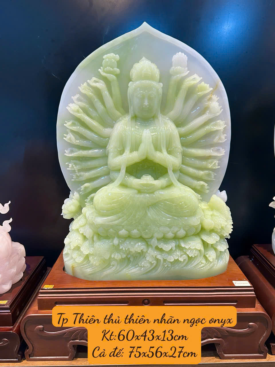 Ngài thiên thủ thiên nhãn ngọc onyx xanh 75cm