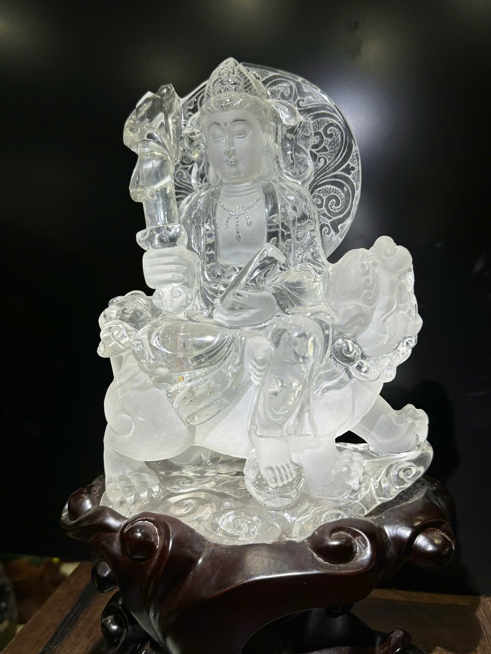 Ngài Vân Thù Bồ Tát Thạch Anh Trắng 25cm