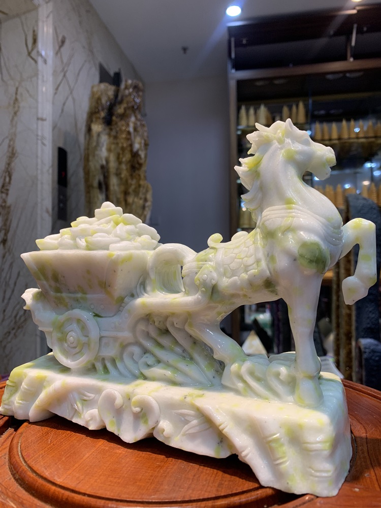 Ngựa Kéo Tiền Vàng Ngọc Serpentine