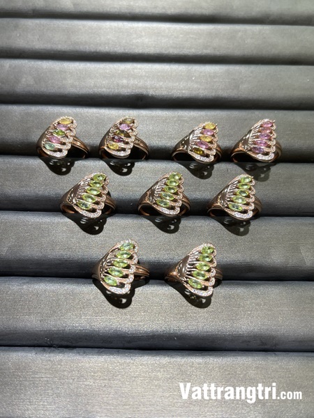 Nhẫn đá tourmaline gắn trên bạc 925 hình cánh bướm