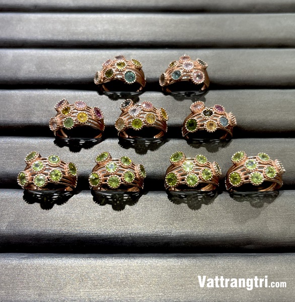 Nhẫn đính đá quý tourmaline gắn trên bạc 925