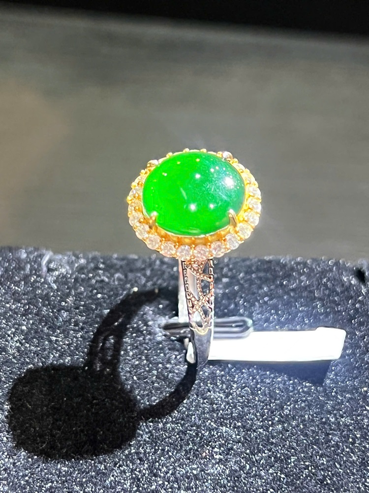 Nhẫn Ngọc Phỉ Thuý Đế Vương Lục - Kèm Giấy Kiểm Định Type A