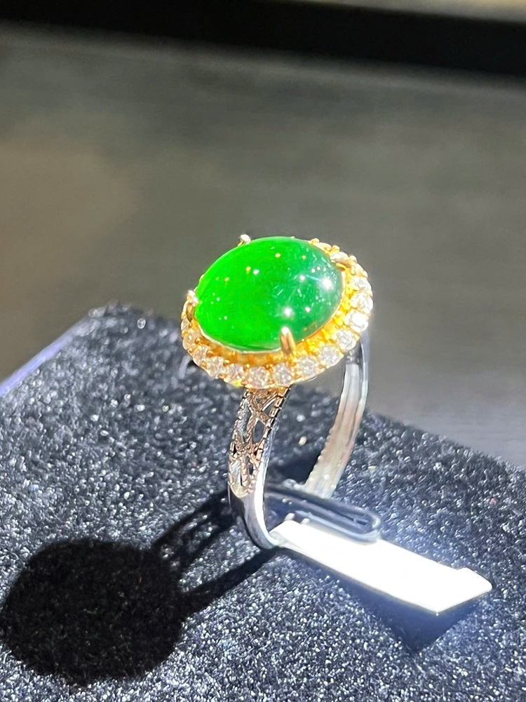 Nhẫn Ngọc Phỉ Thuý Đế Vương Lục - Kèm Giấy Kiểm Định Type A