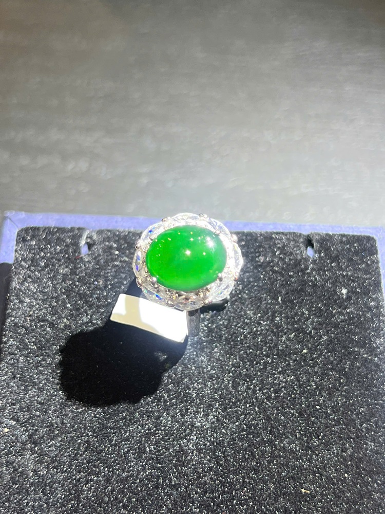 Nhẫn Ngọc Phỉ Thuý Đế Vương Lục - Kèm Giấy Kiểm Định Type A
