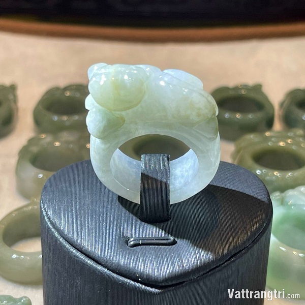 Nhẫn tỳ hưu ngọc phỉ thuý 21mm