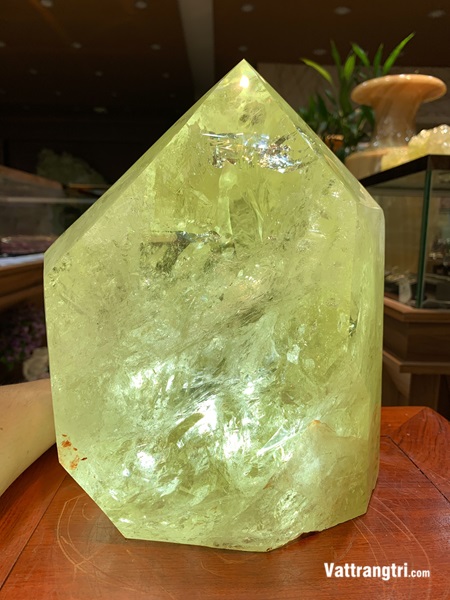 Nhất trụ tinh thể thạch anh vàng siêu vip 28cm