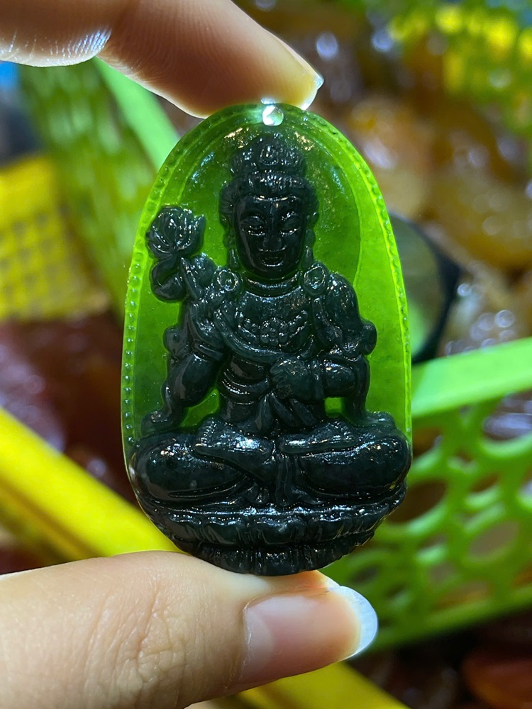 Phật Bản Mệnh Ngọc Bích Xanh