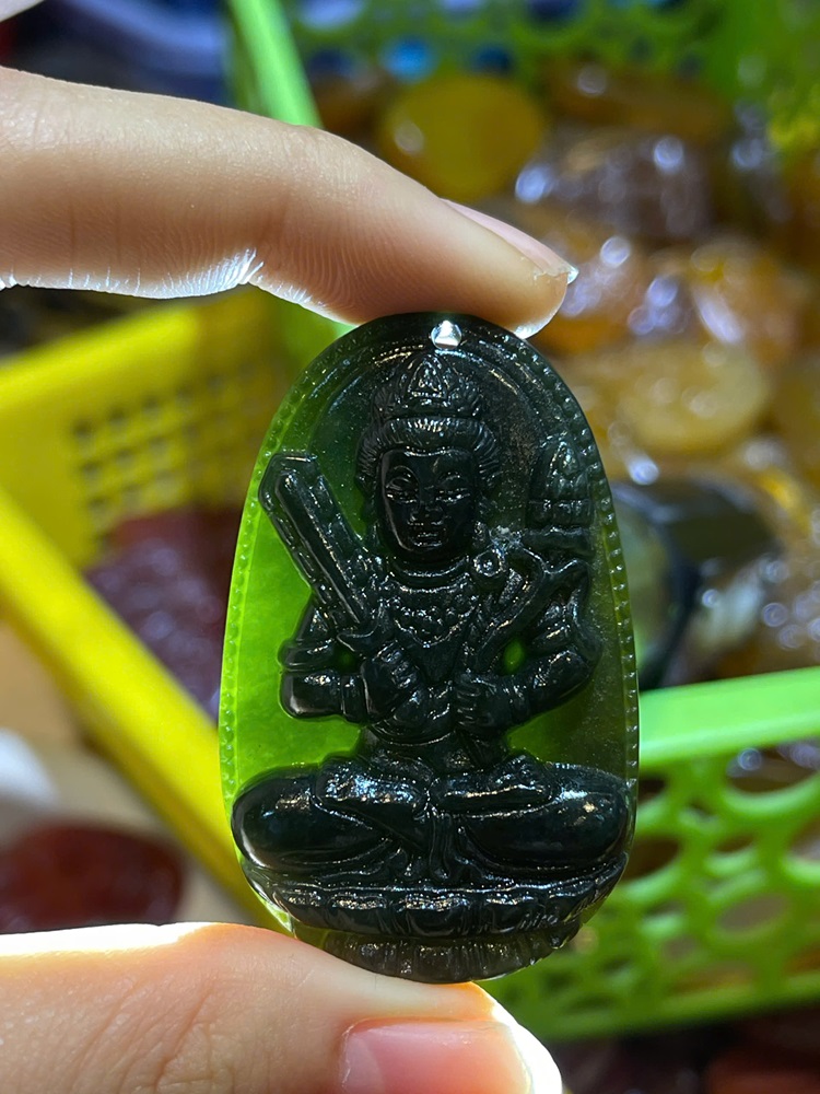 Phật Bản Mệnh Ngọc Bích Xanh