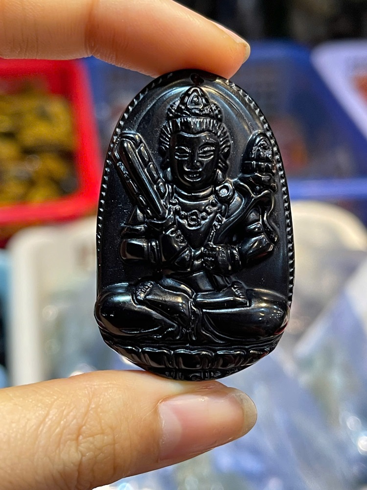 Phật Bản Mệnh Ngọc Onyx Đen