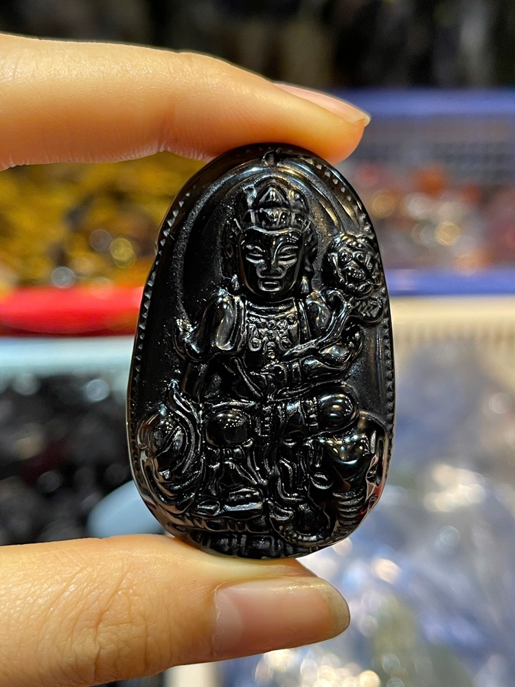 Phật Bản Mệnh Ngọc Onyx Đen