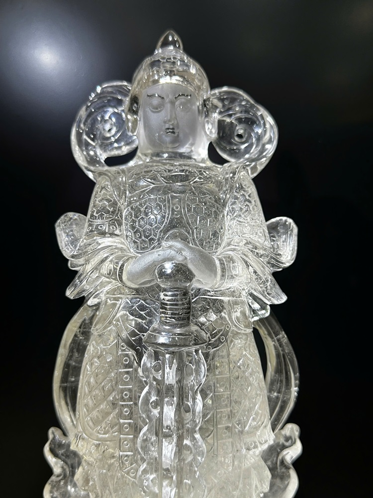 Phật hộ pháp vi đà thạch anh trắng 30cm