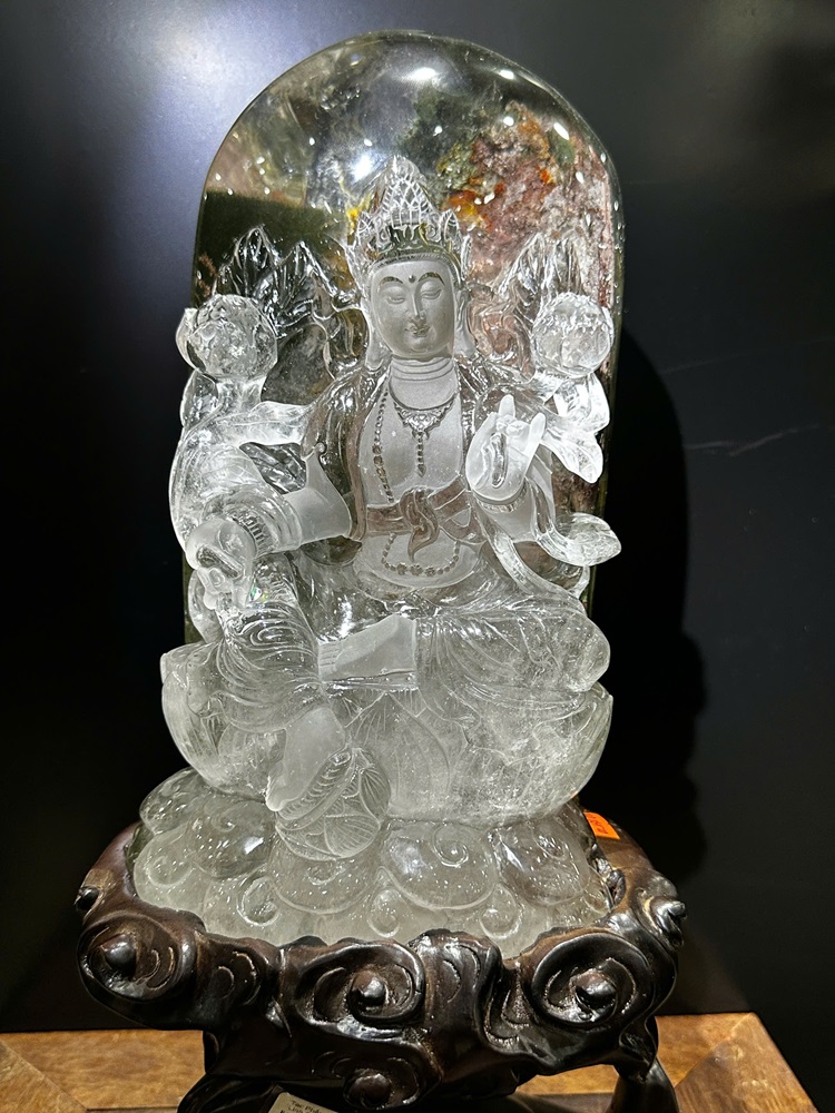 Phật Quan Âm Đá Thạch Anh Ưu Linh